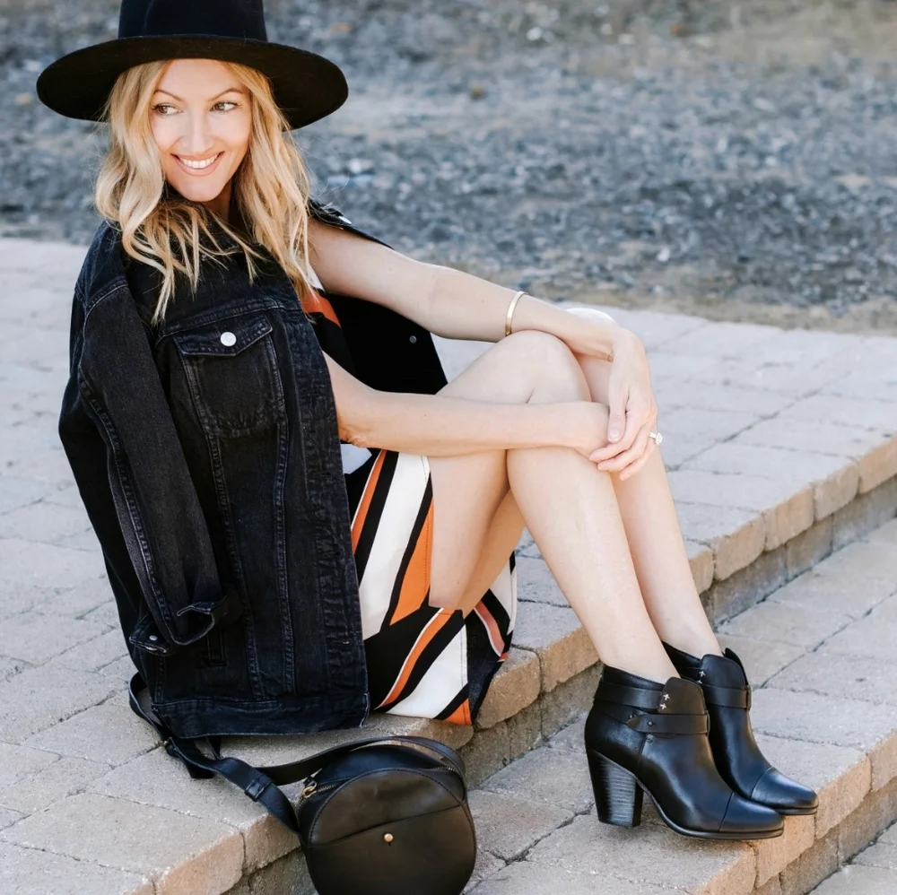 Rag & Bone Harrow Booties - Picture 2 of 13